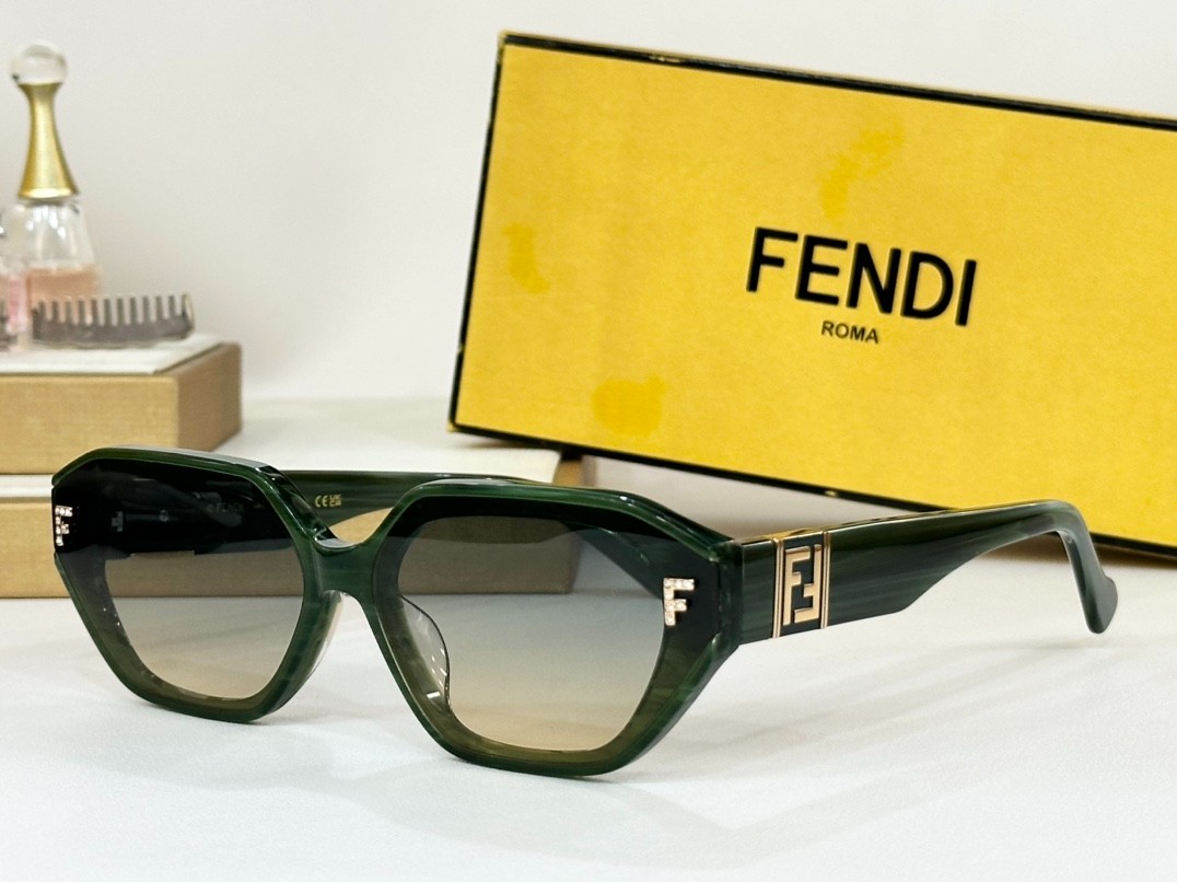 Fendi 01 glasses