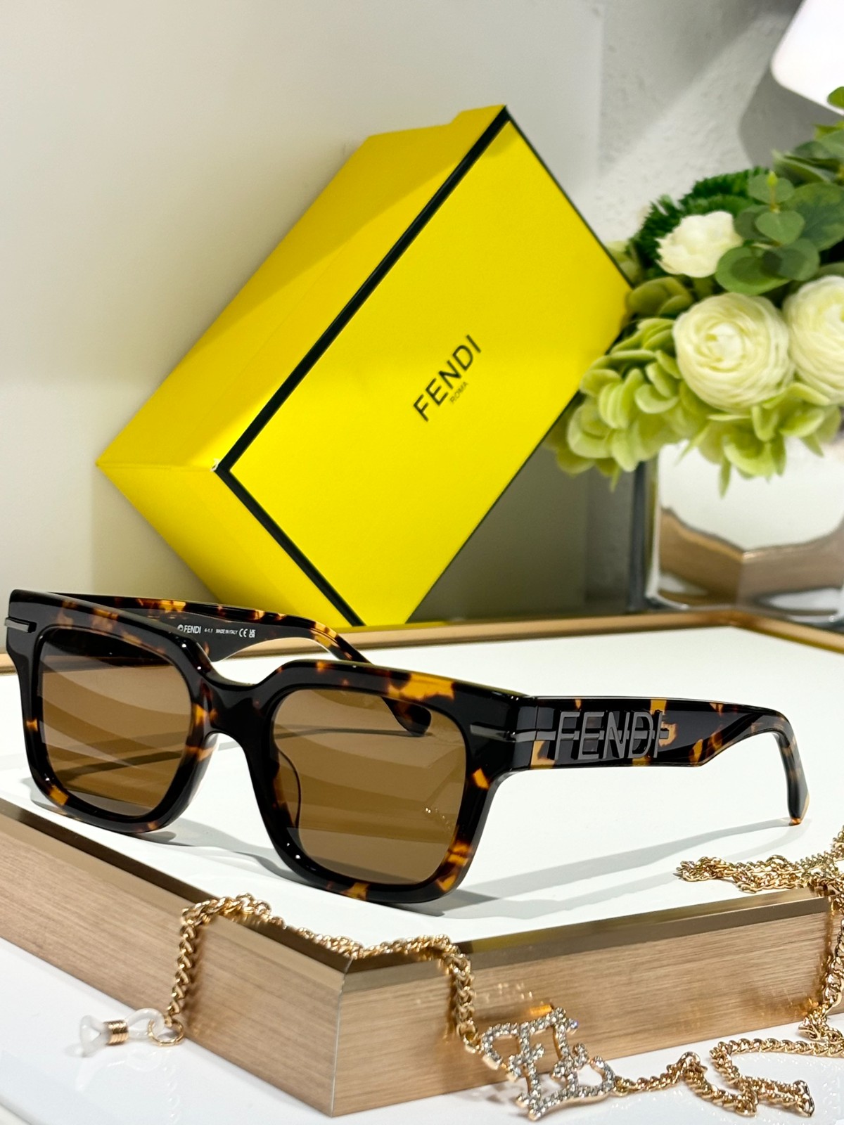 Fendi 01 glasses