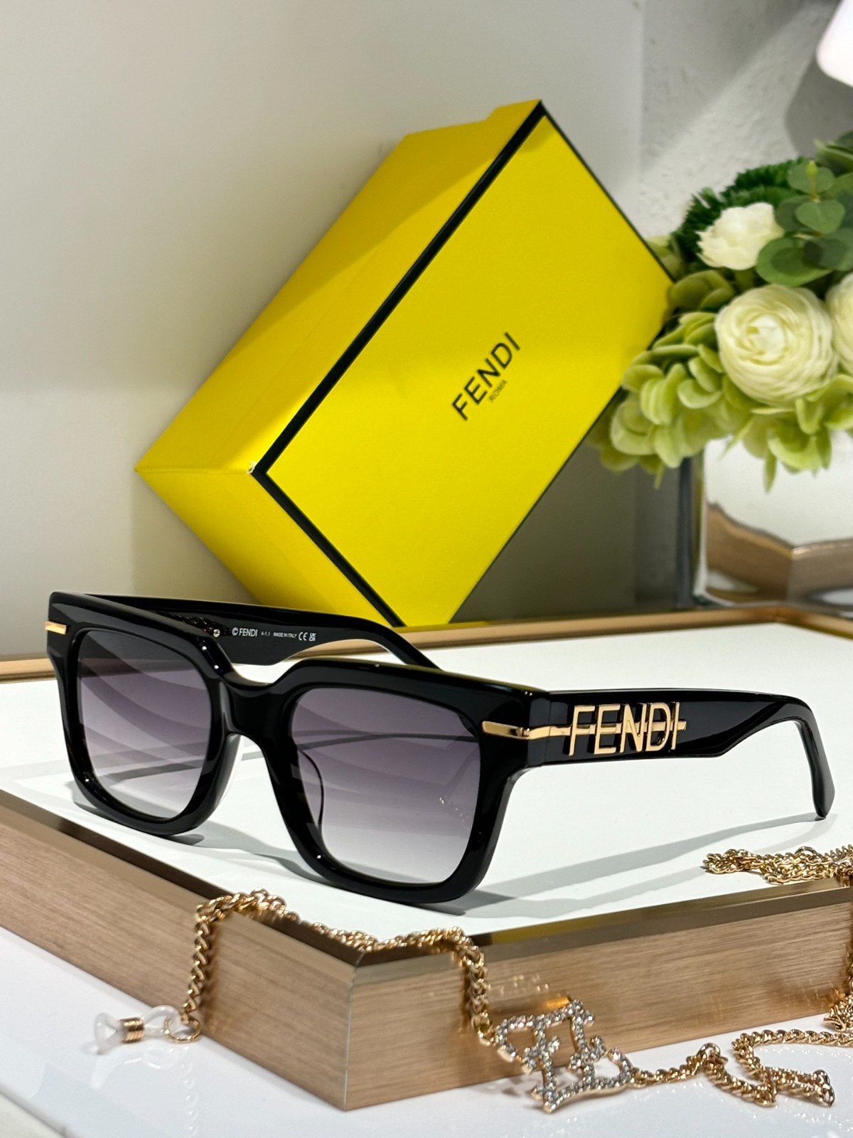 Fendi 01 glasses