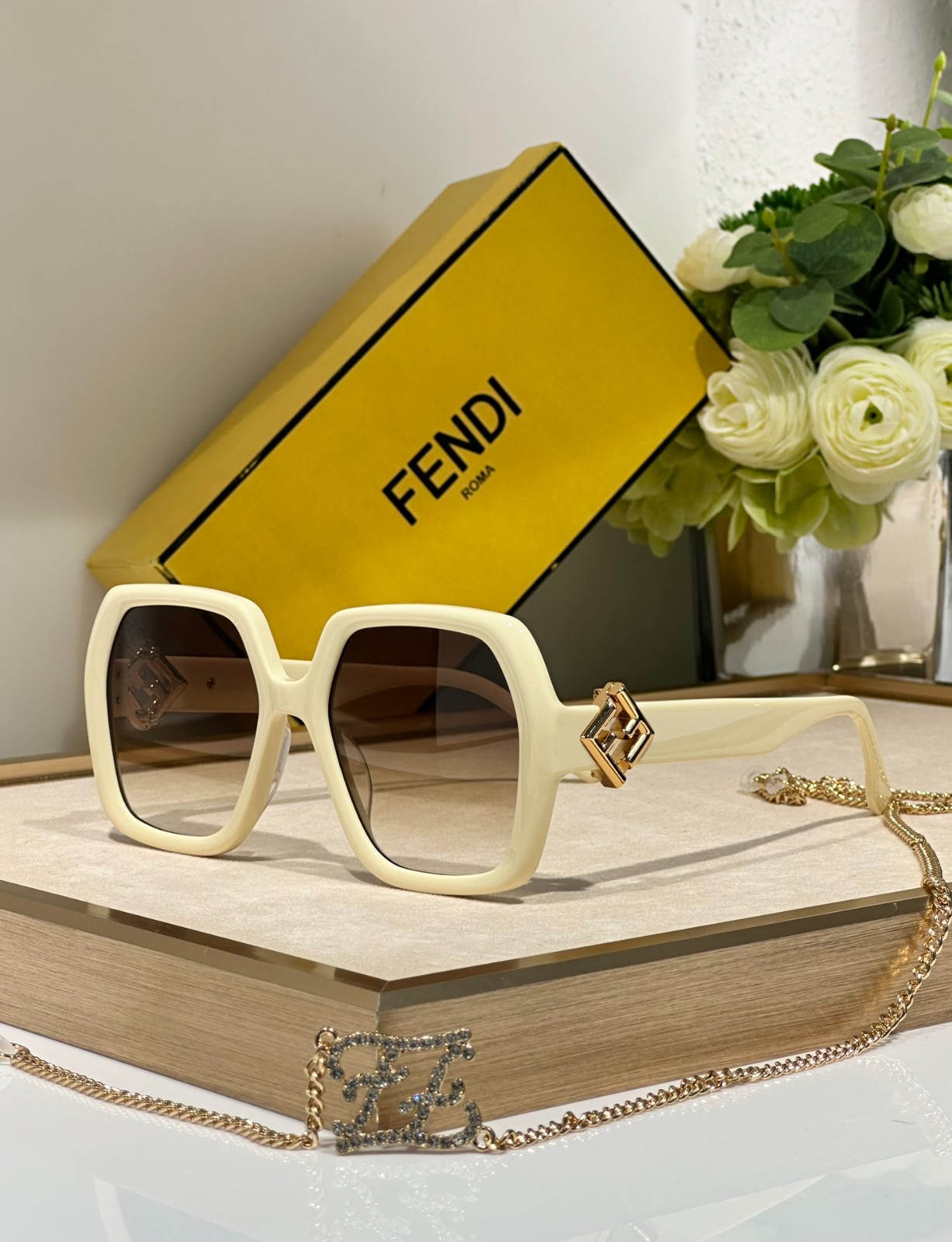 Fendi 01 glasses
