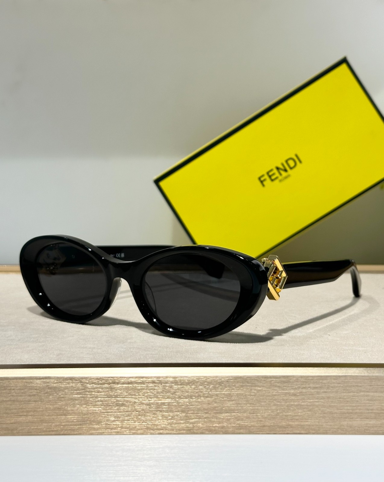 Fendi 01 glasses
