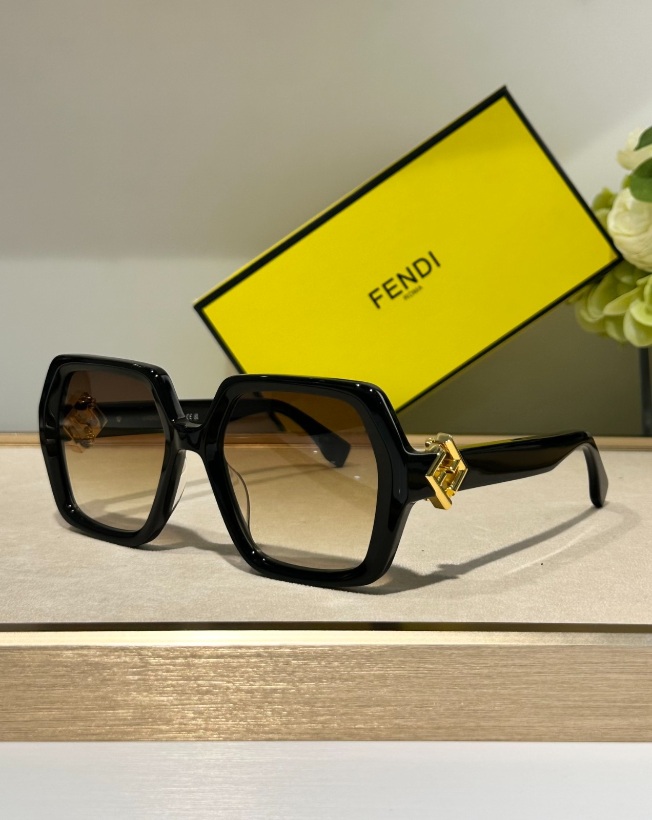 Fendi 01 glasses