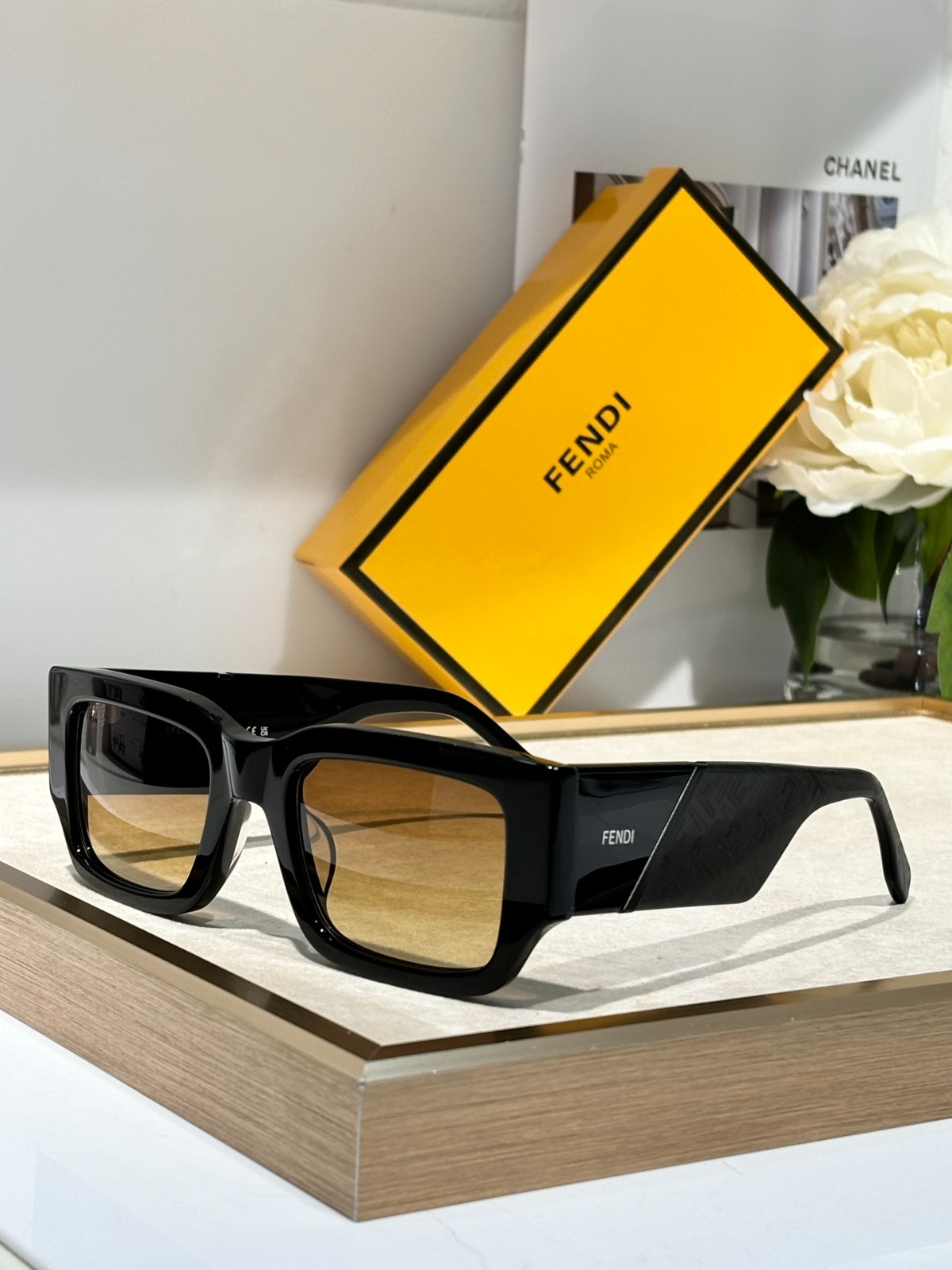 Fendi 01 glasses