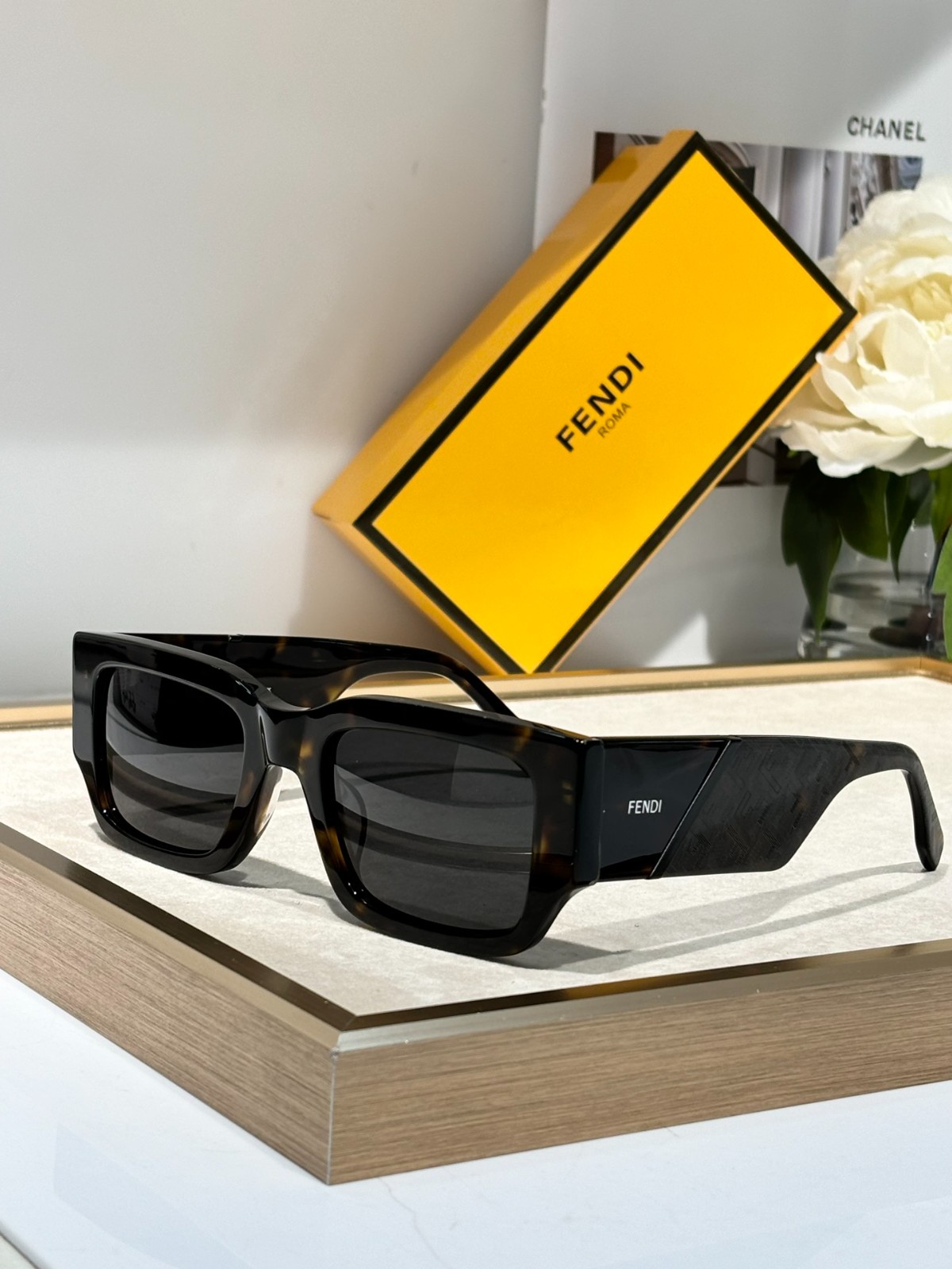 Fendi 01 glasses