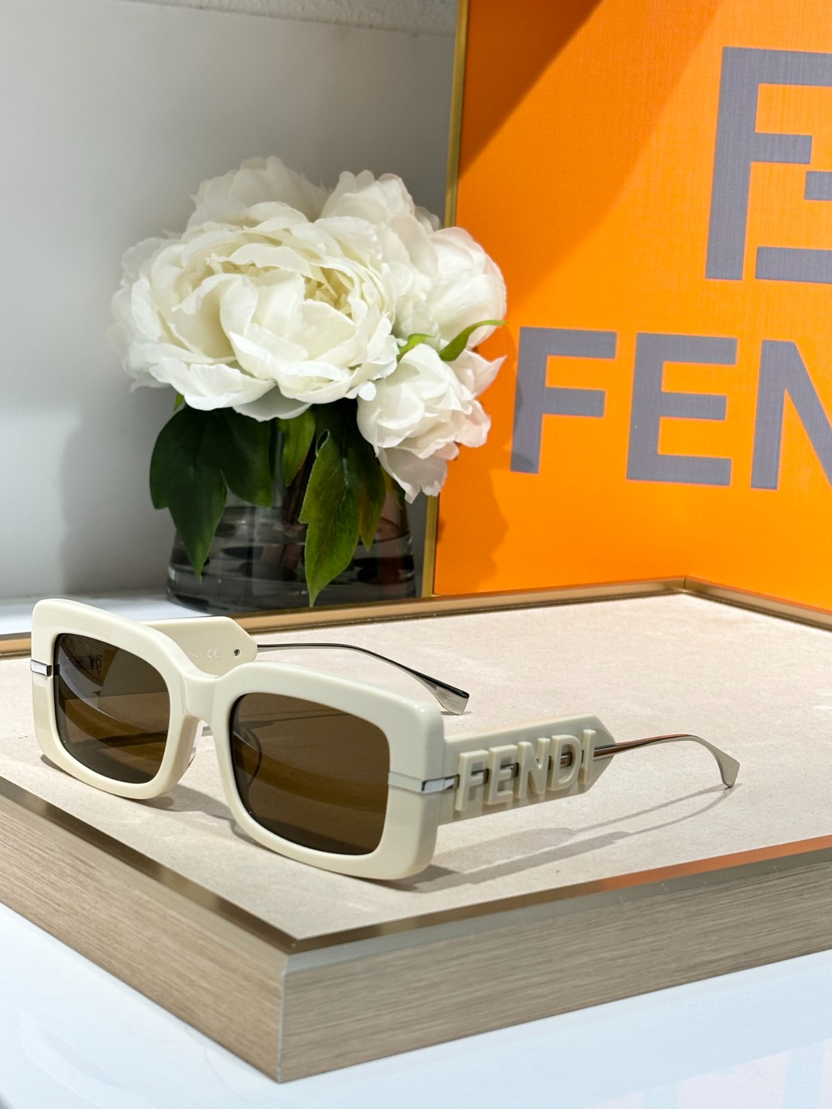 Fendi 01 glasses