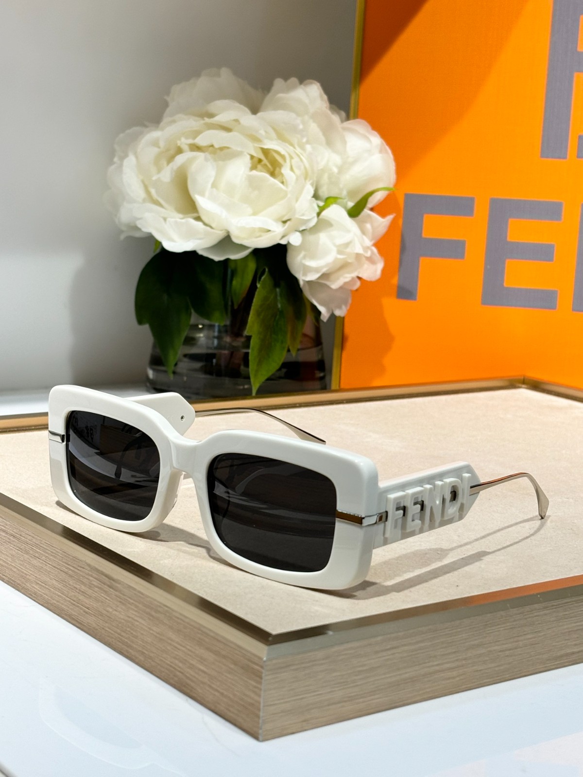 Fendi 01 glasses