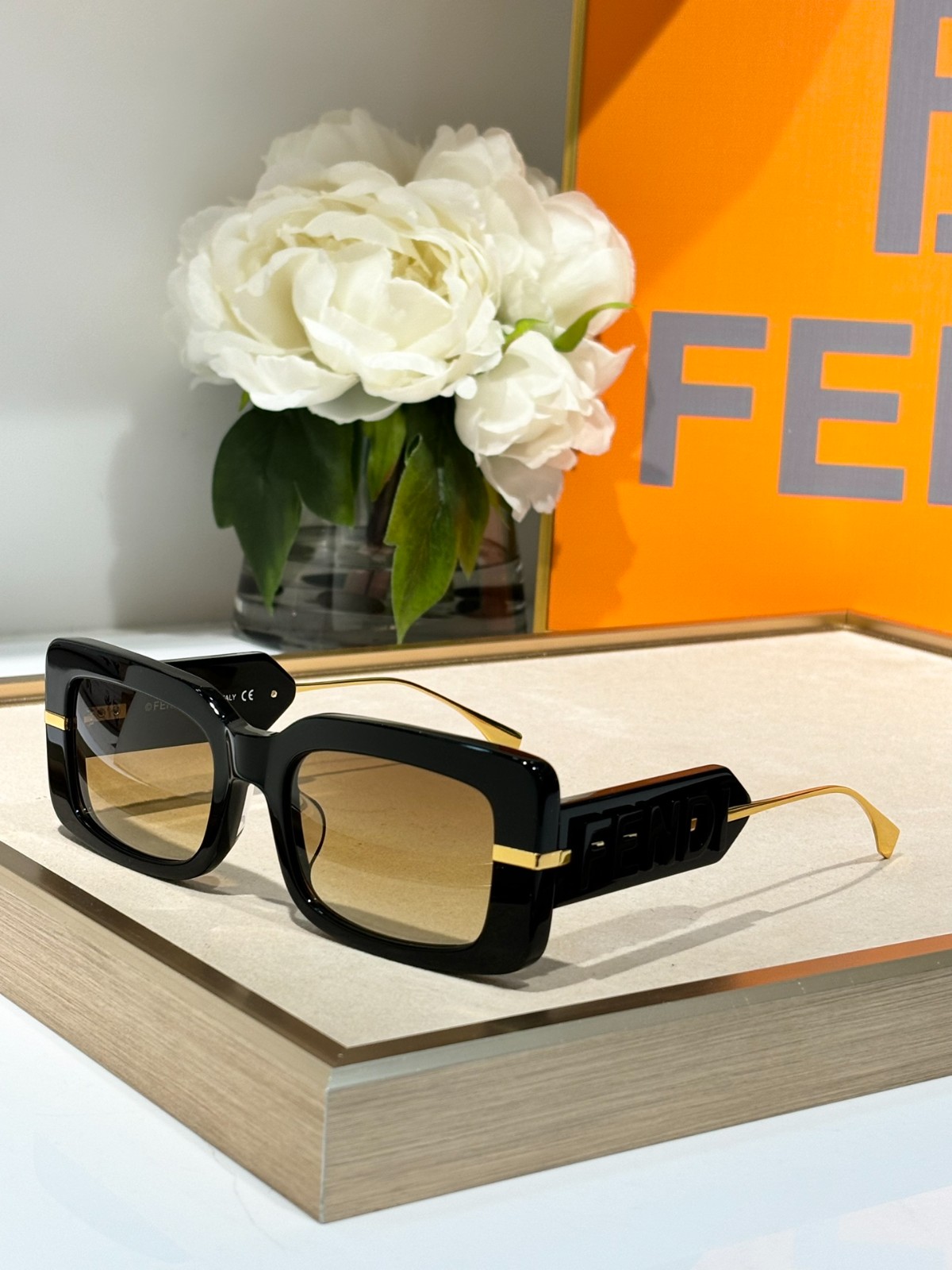 Fendi 01 glasses