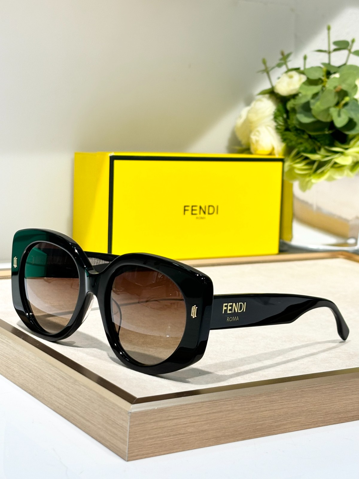 Fendi 01 glasses