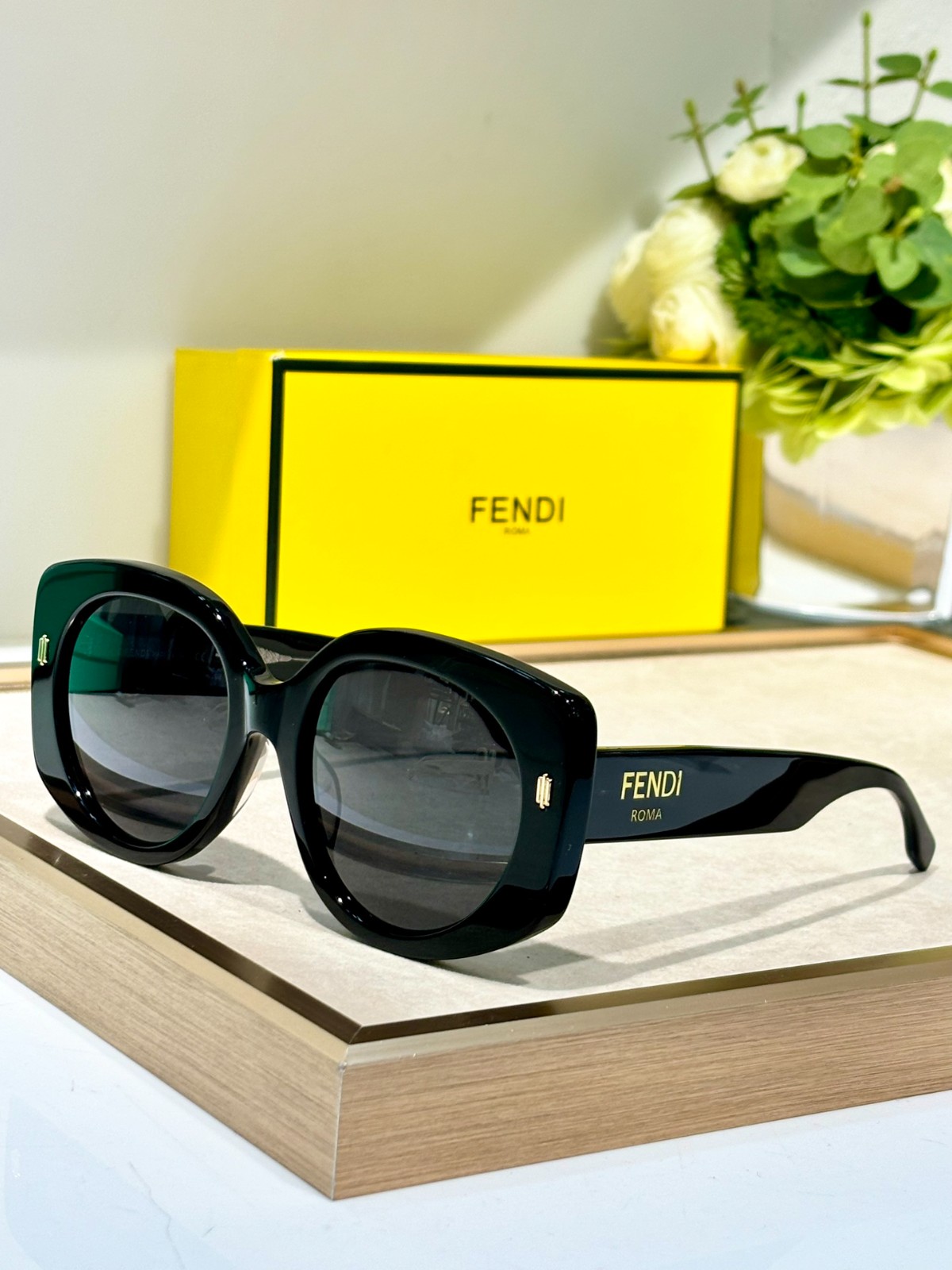 Fendi 01 glasses