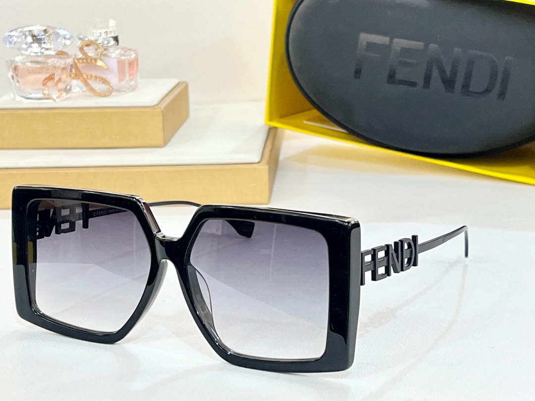 Fendi 01 glasses