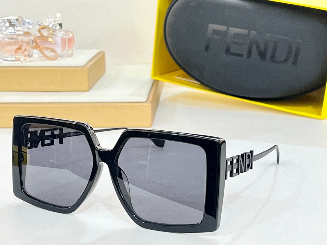 Fendi 01 glasses