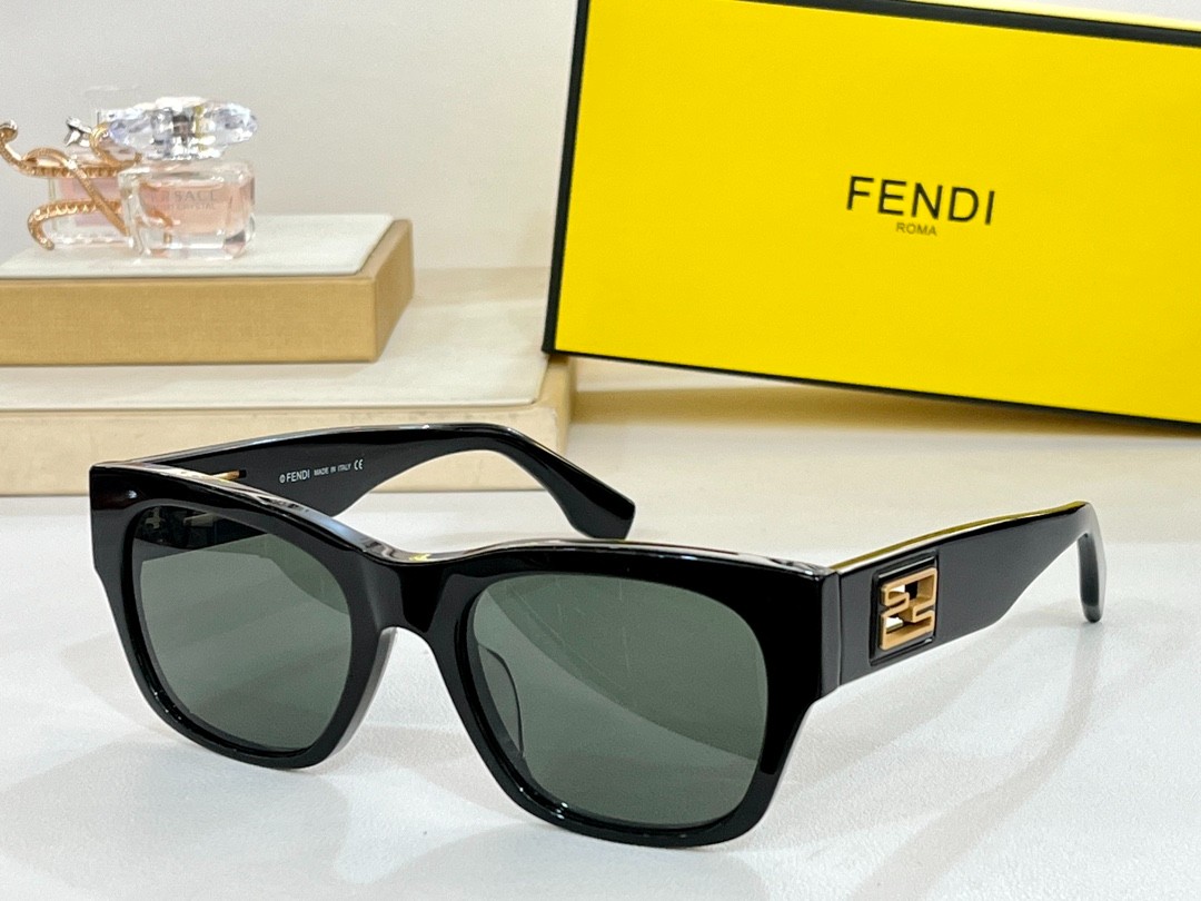 Fendi 01 glasses