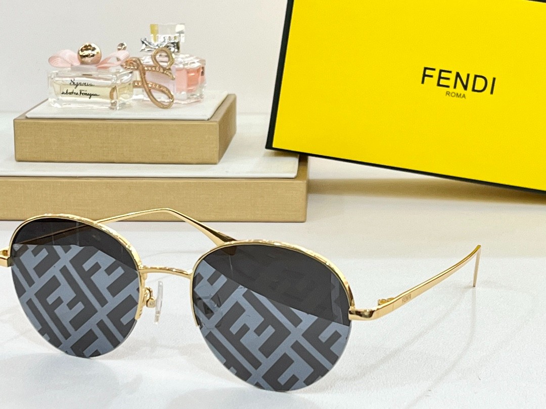 Fendi 01 glasses