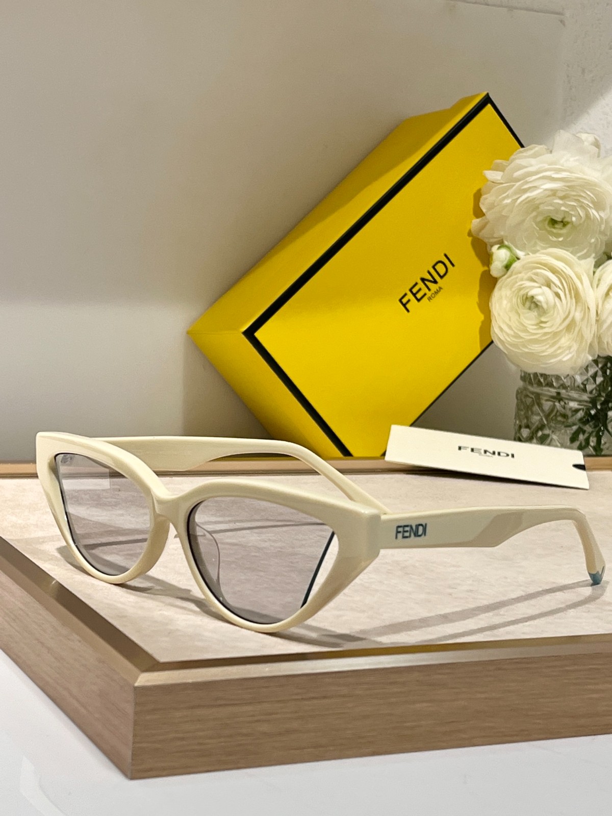 Fendi 01 glasses