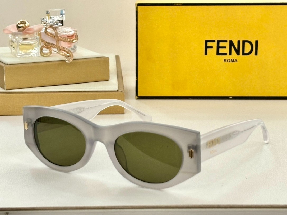 Fendi 01 glasses