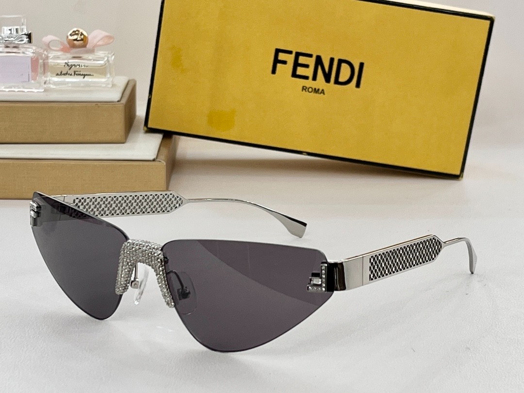 Fendi 01 glasses
