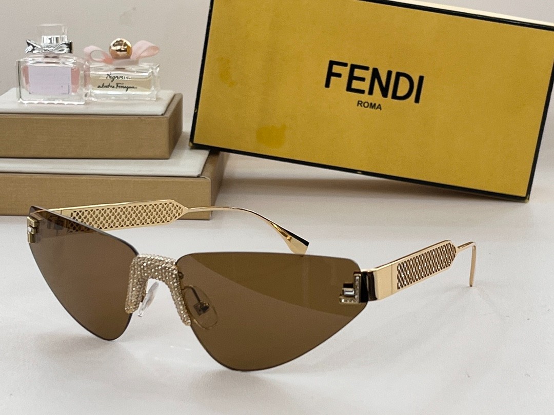 Fendi 01 glasses