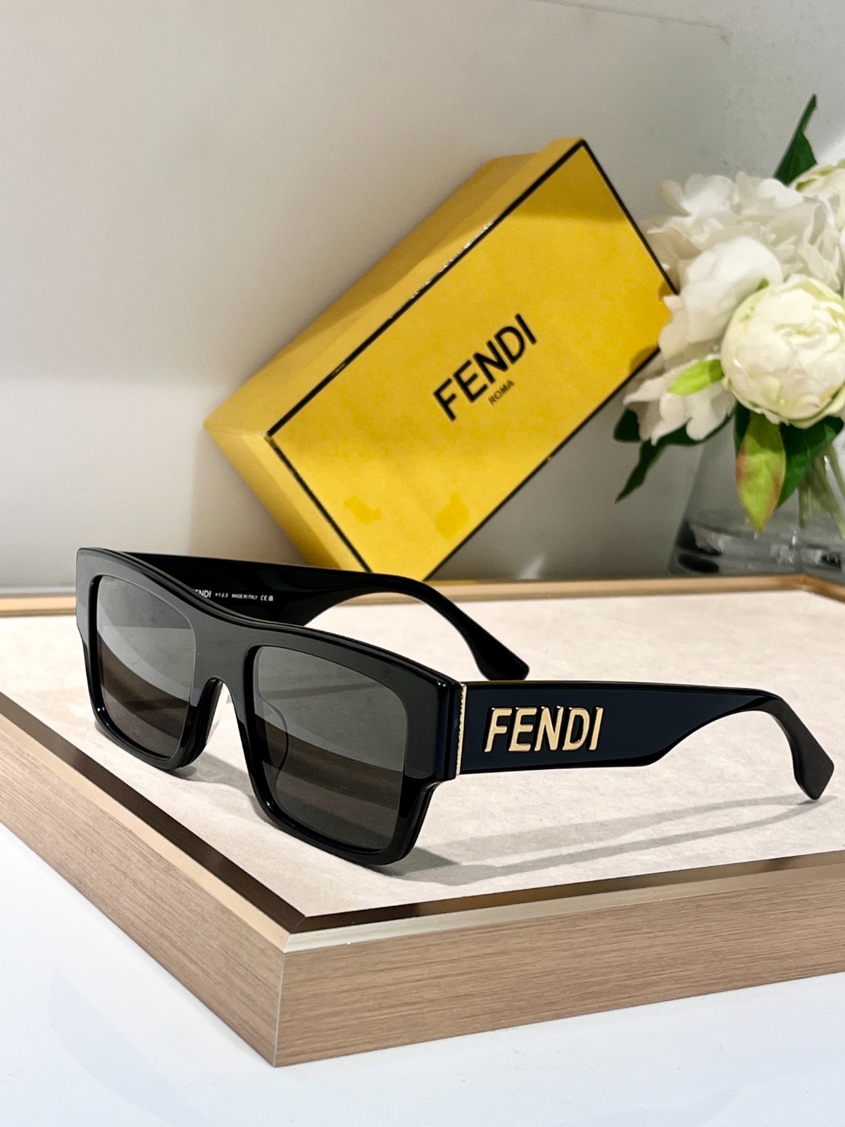 Fendi 01 glasses