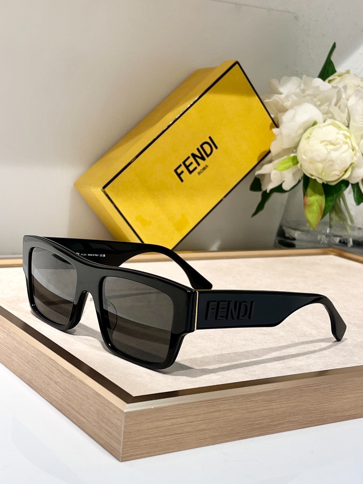 Fendi 01 glasses