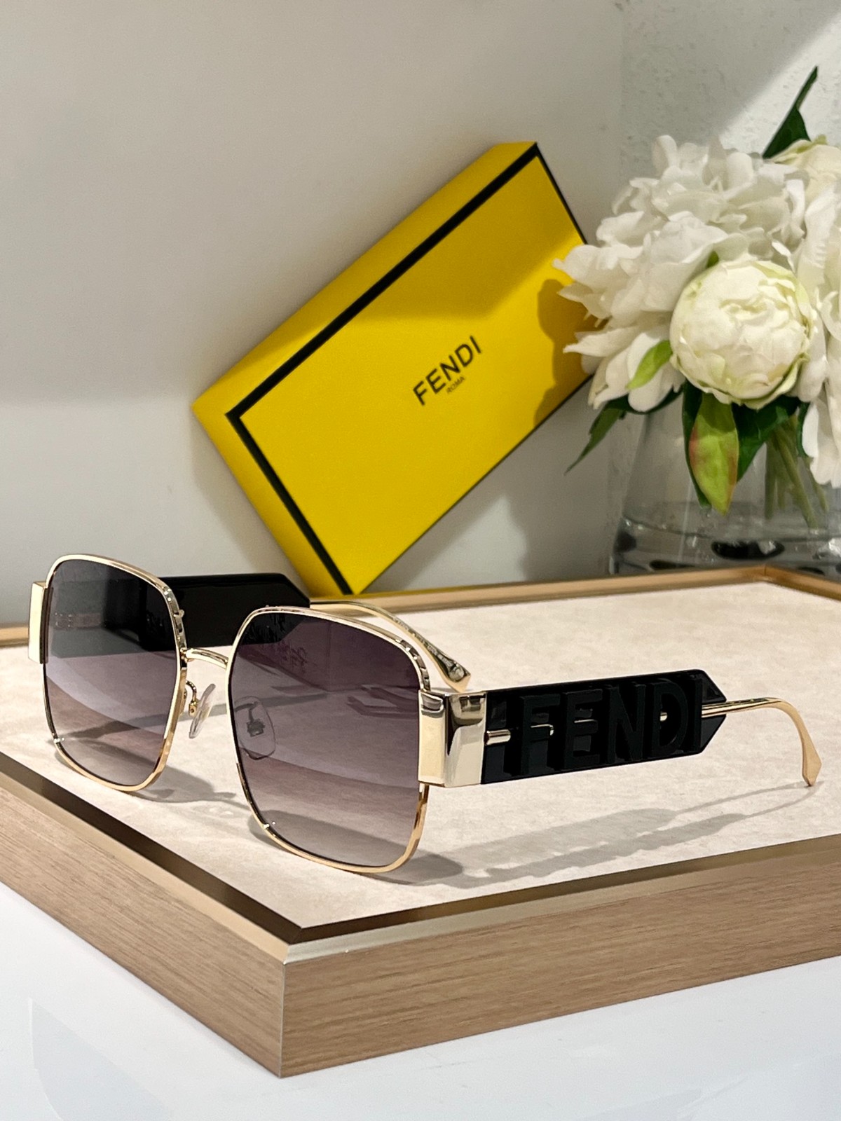 Fendi 01 glasses