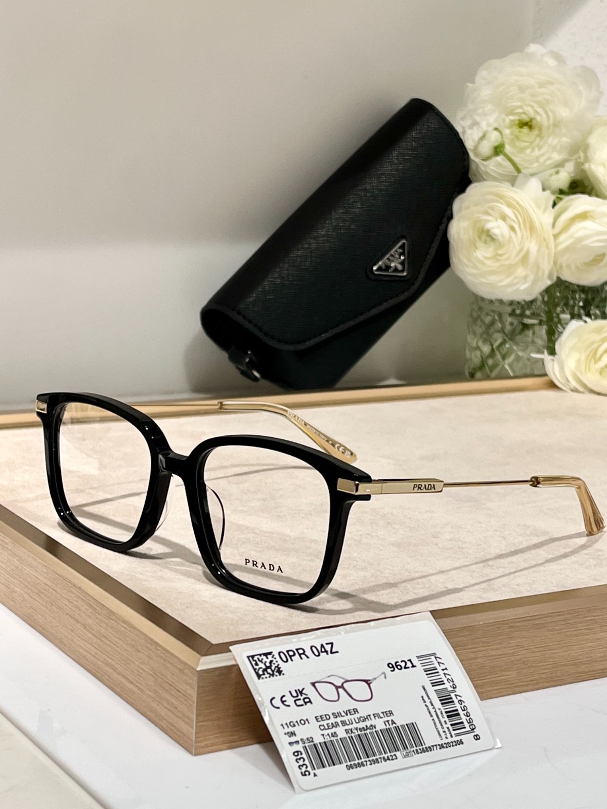 prada 02 glasses