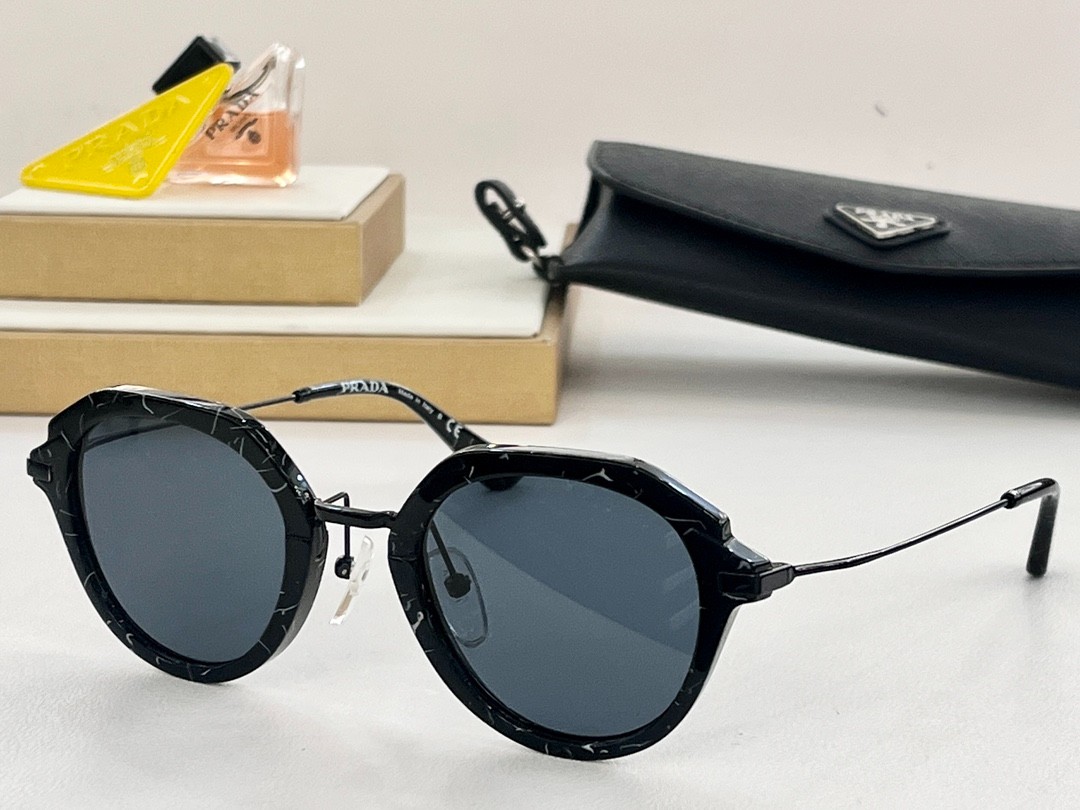 prada 02 glasses