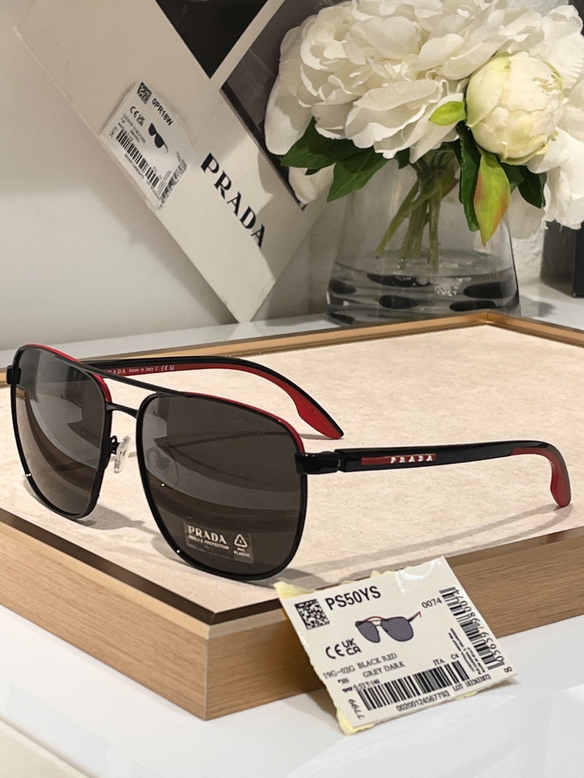prada 02 glasses