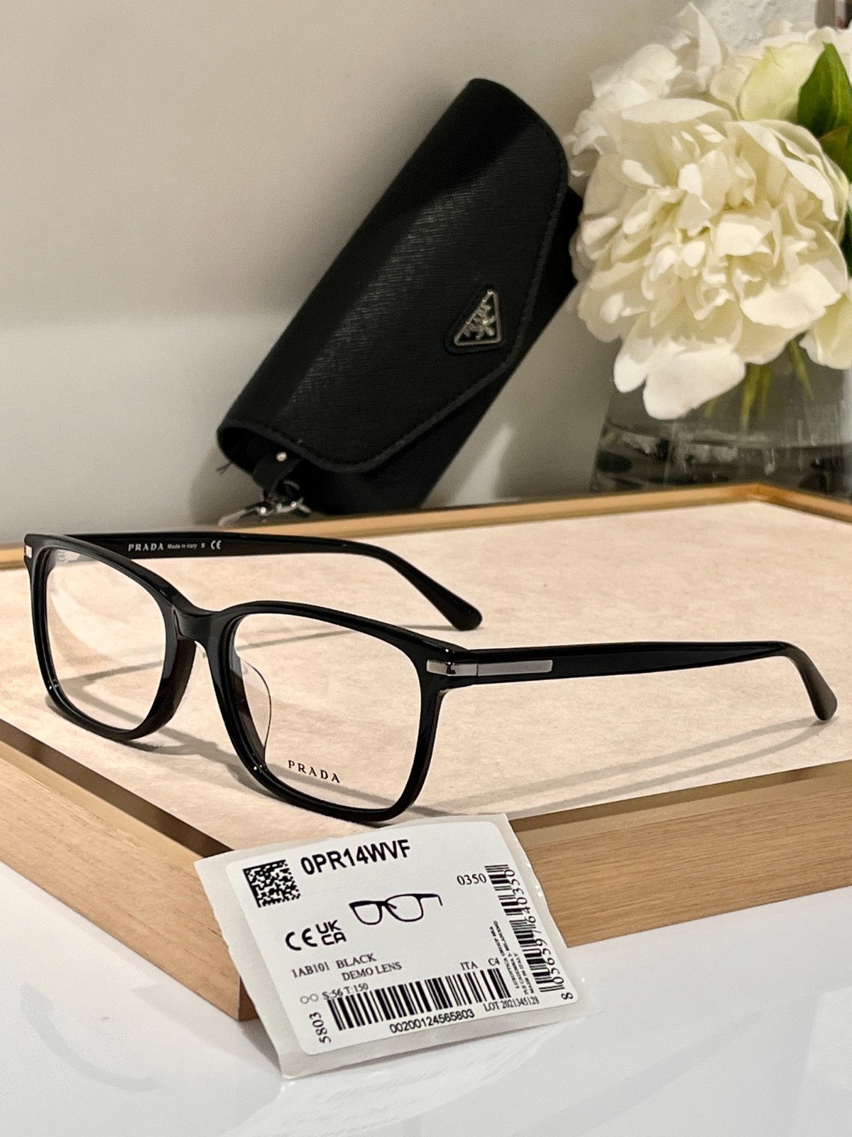 prada 02 glasses