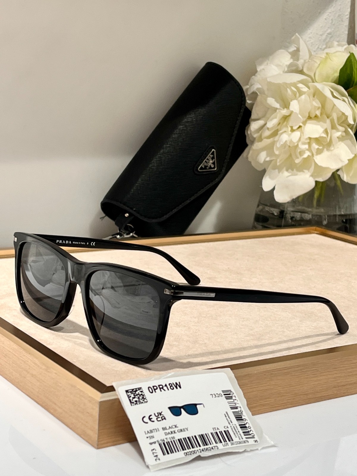 prada 02 glasses