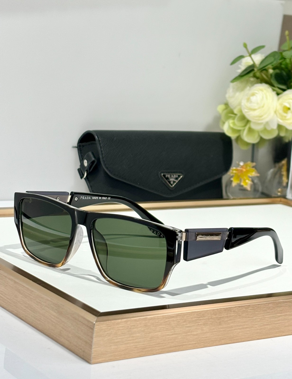 prada 01 glasses
