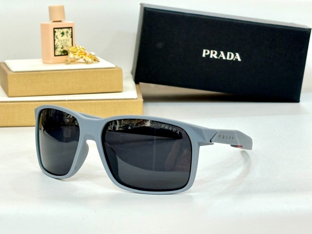 prada 01 glasses