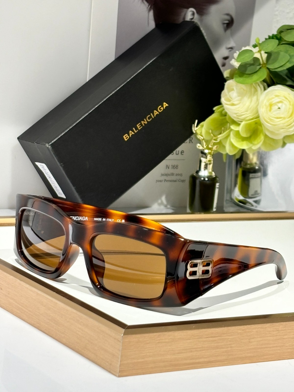 prada 01 glasses