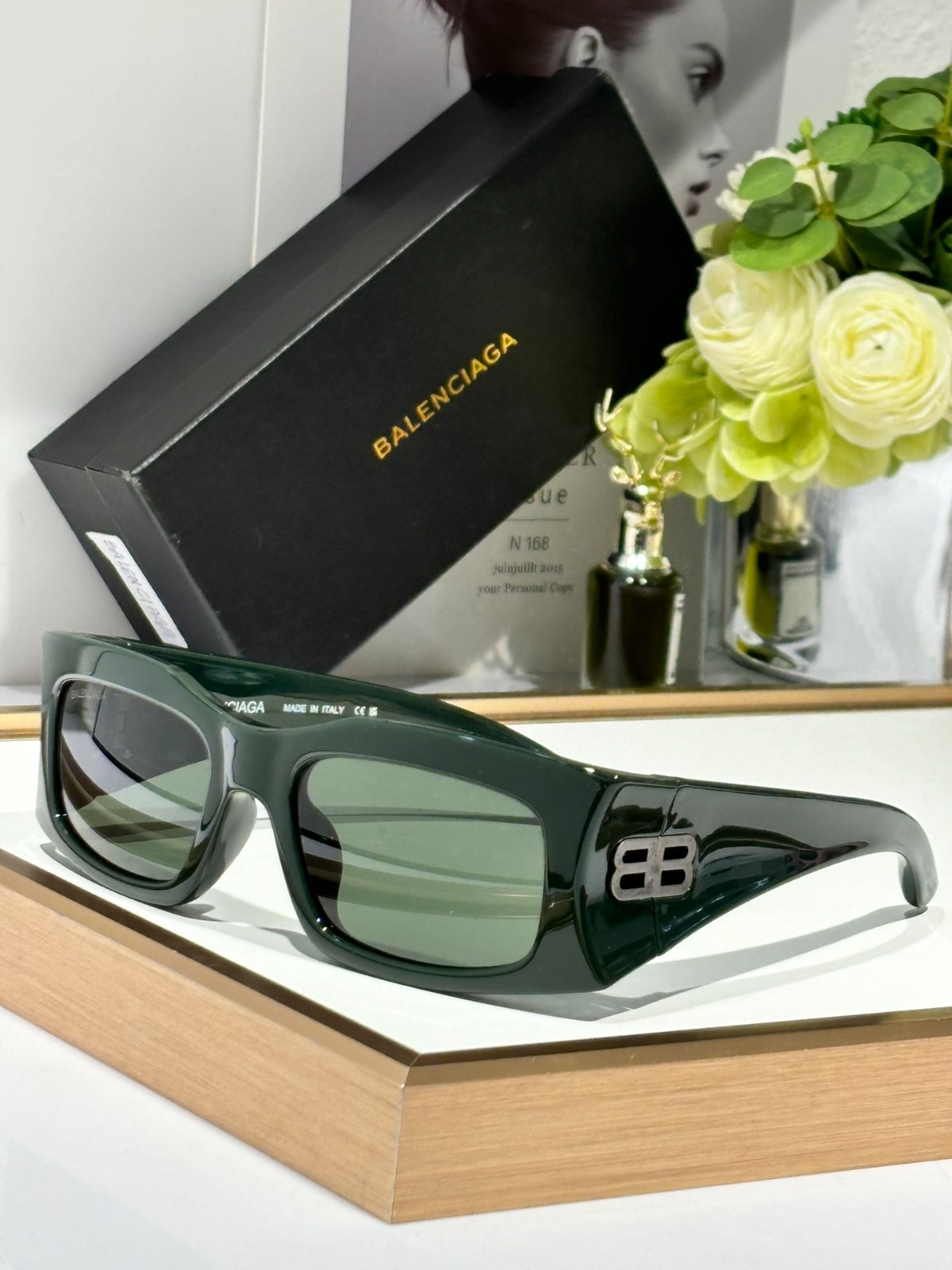 prada 01 glasses