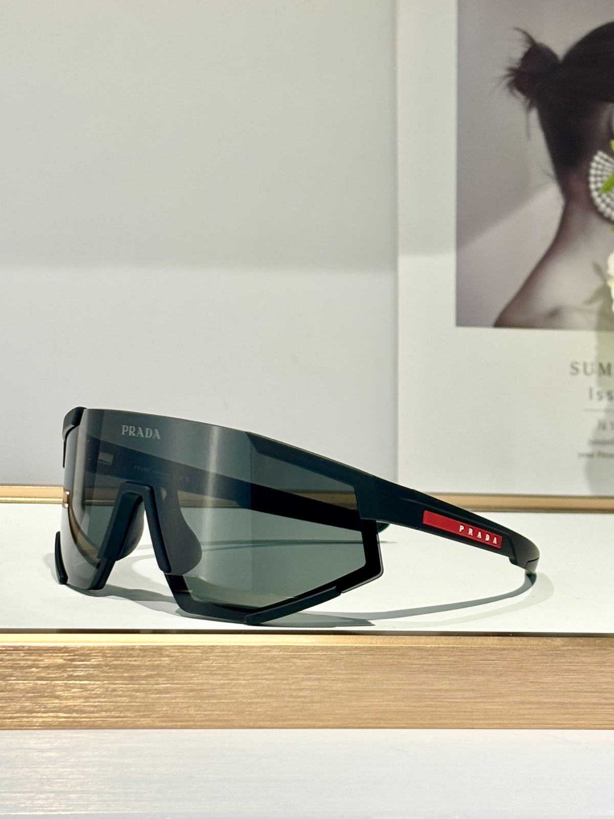 prada 01 glasses