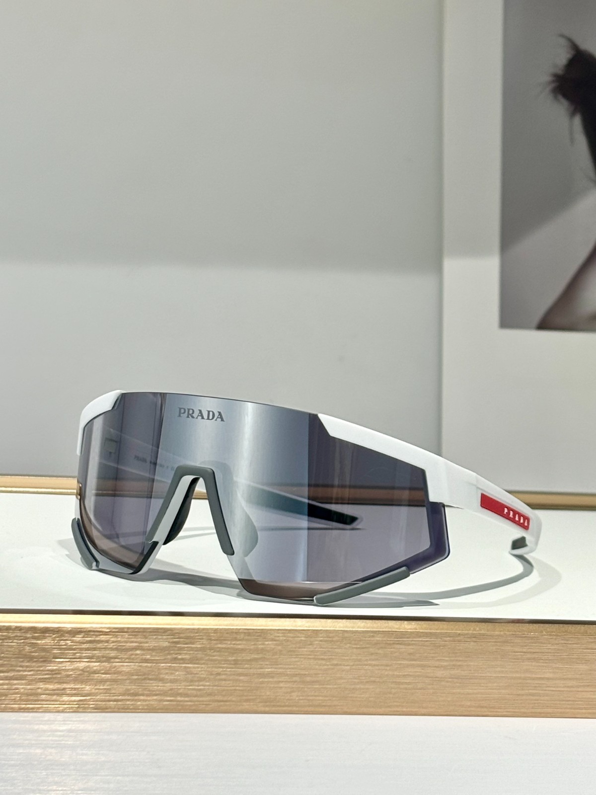 prada 01 glasses