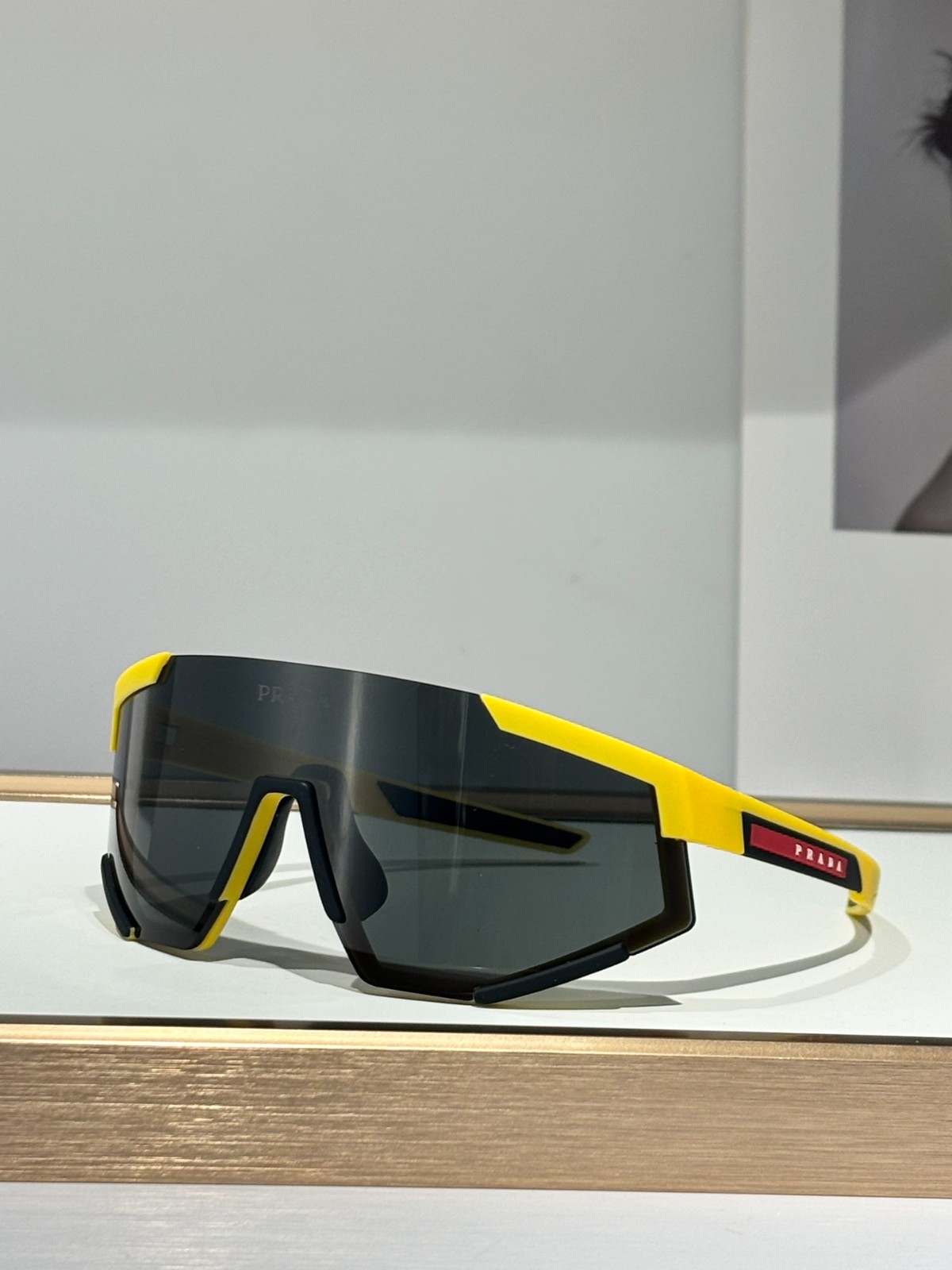 prada 01 glasses
