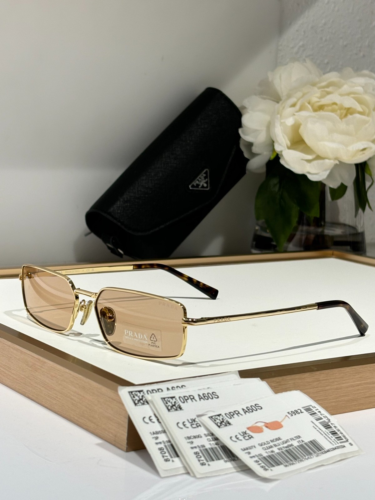 prada 01 glasses