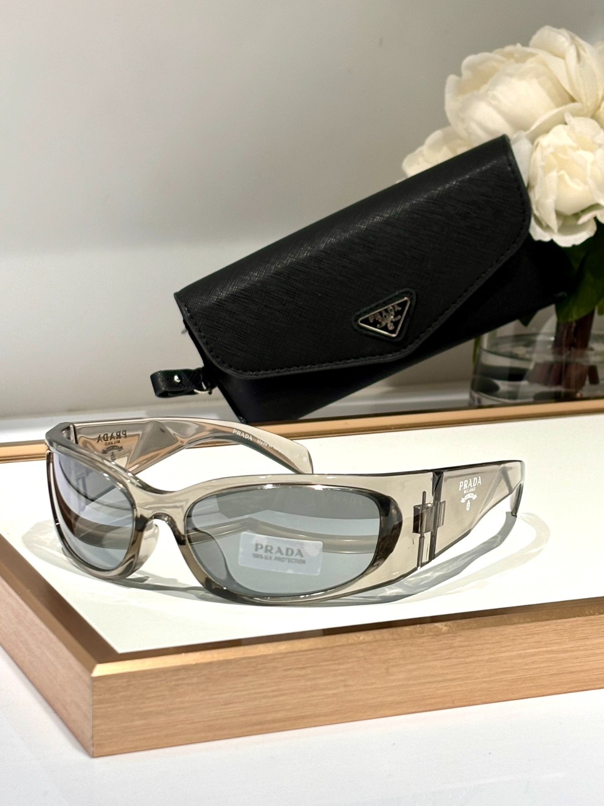 prada 01 glasses