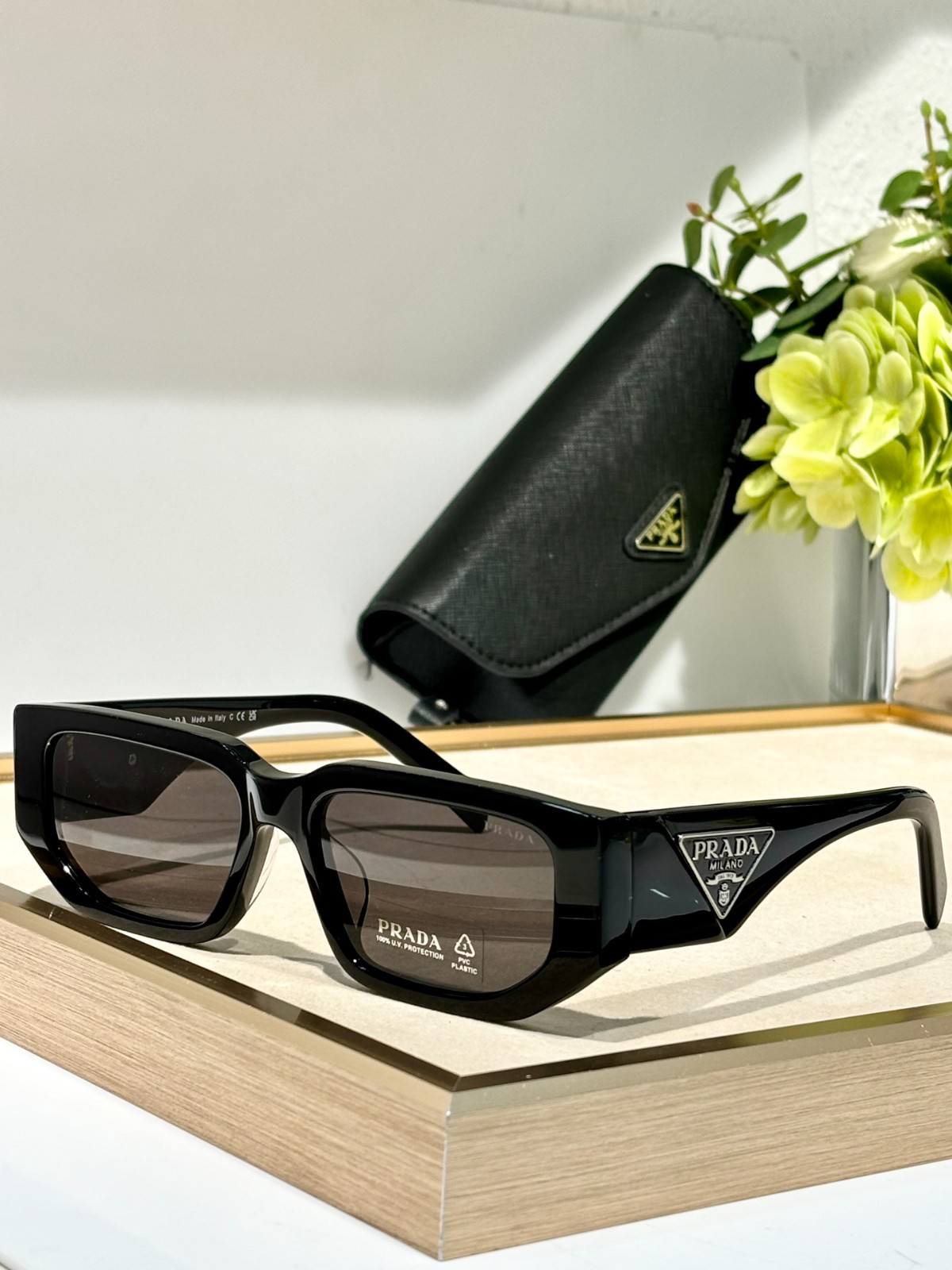 prada 01 glasses