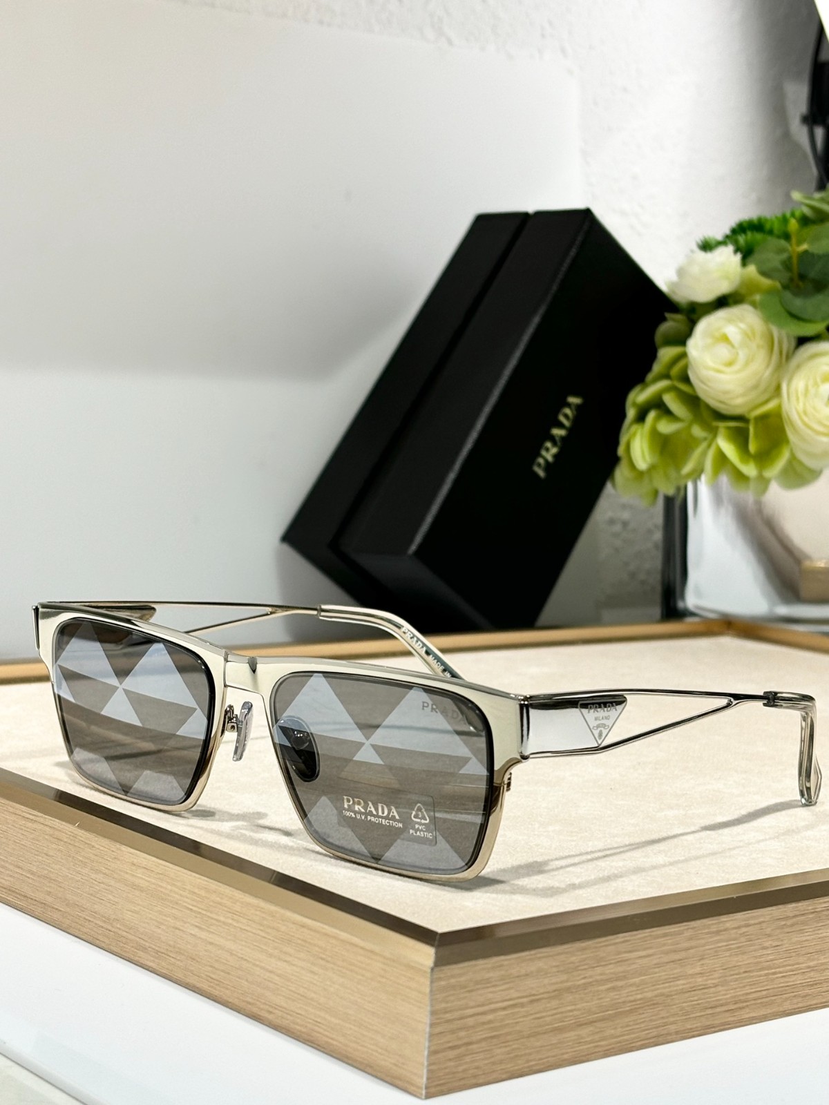 prada 01 glasses