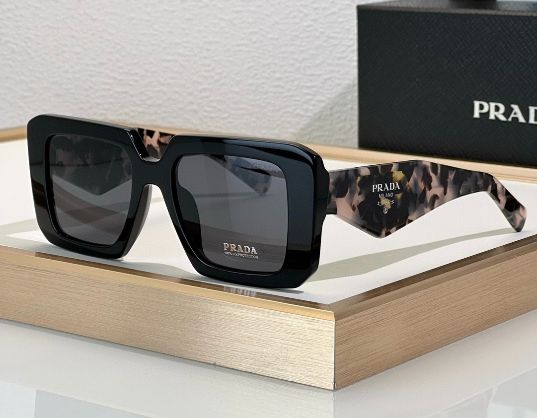 prada 01 glasses