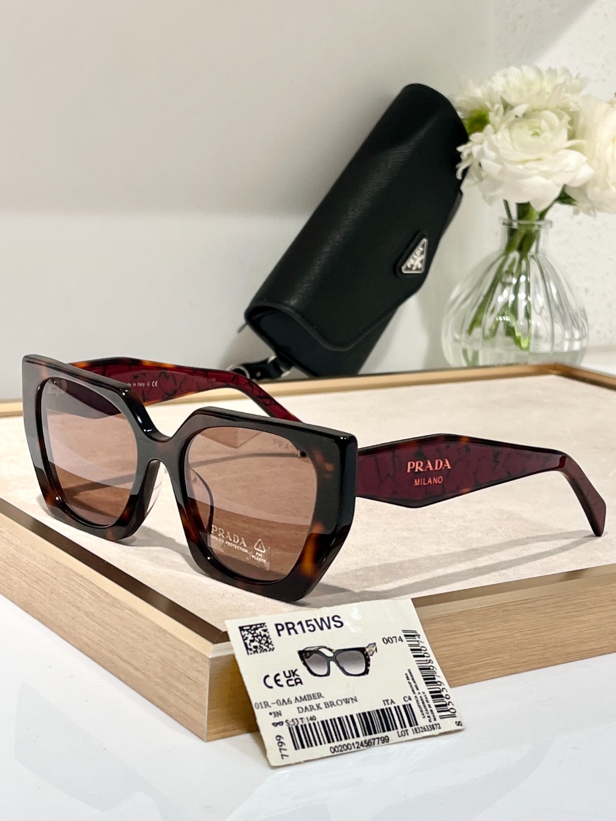 prada 01 glasses