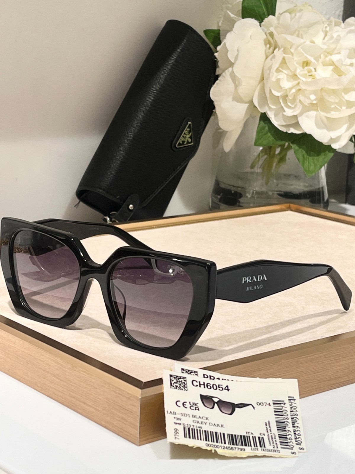 prada 01 glasses