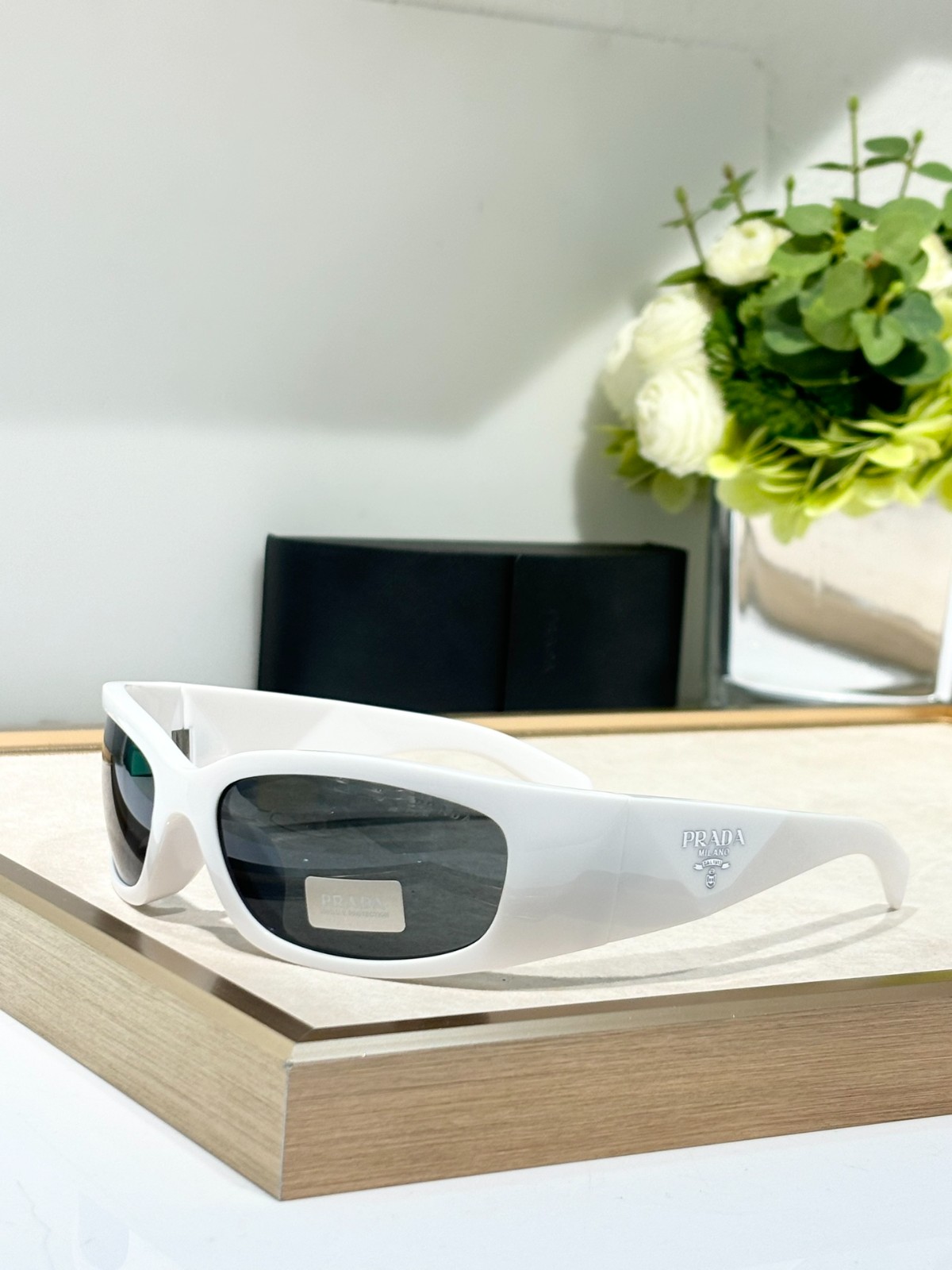 prada 01 glasses