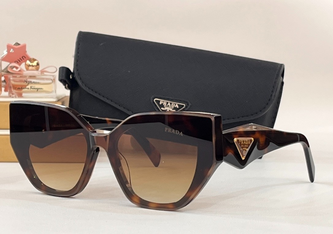 prada 01 glasses