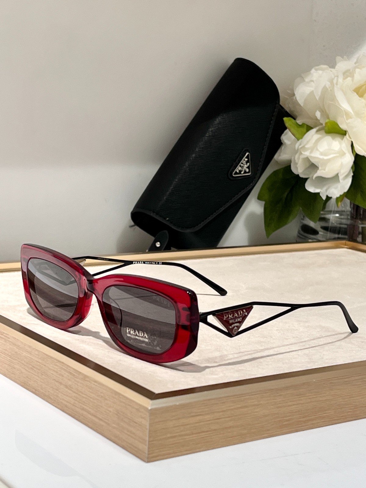 prada 01 glasses