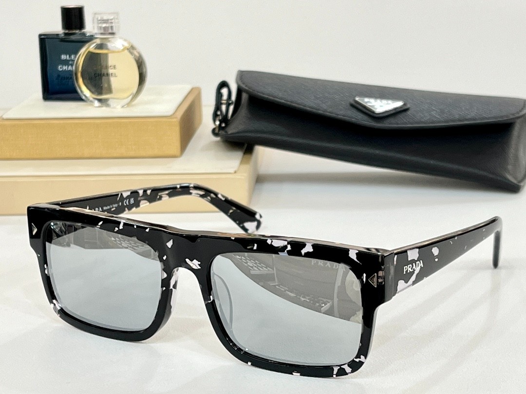 prada 01 glasses