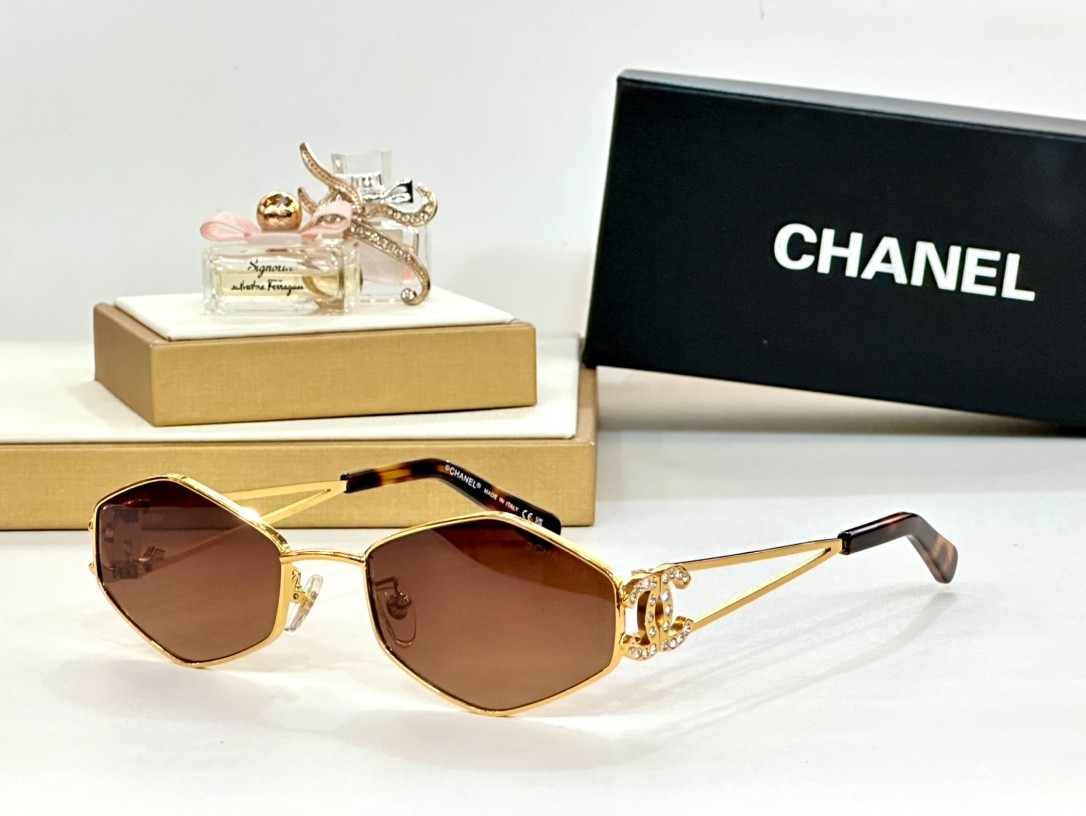 chanel 01 glasses