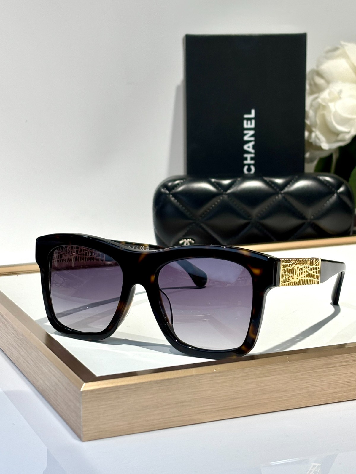 chanel 01 glasses