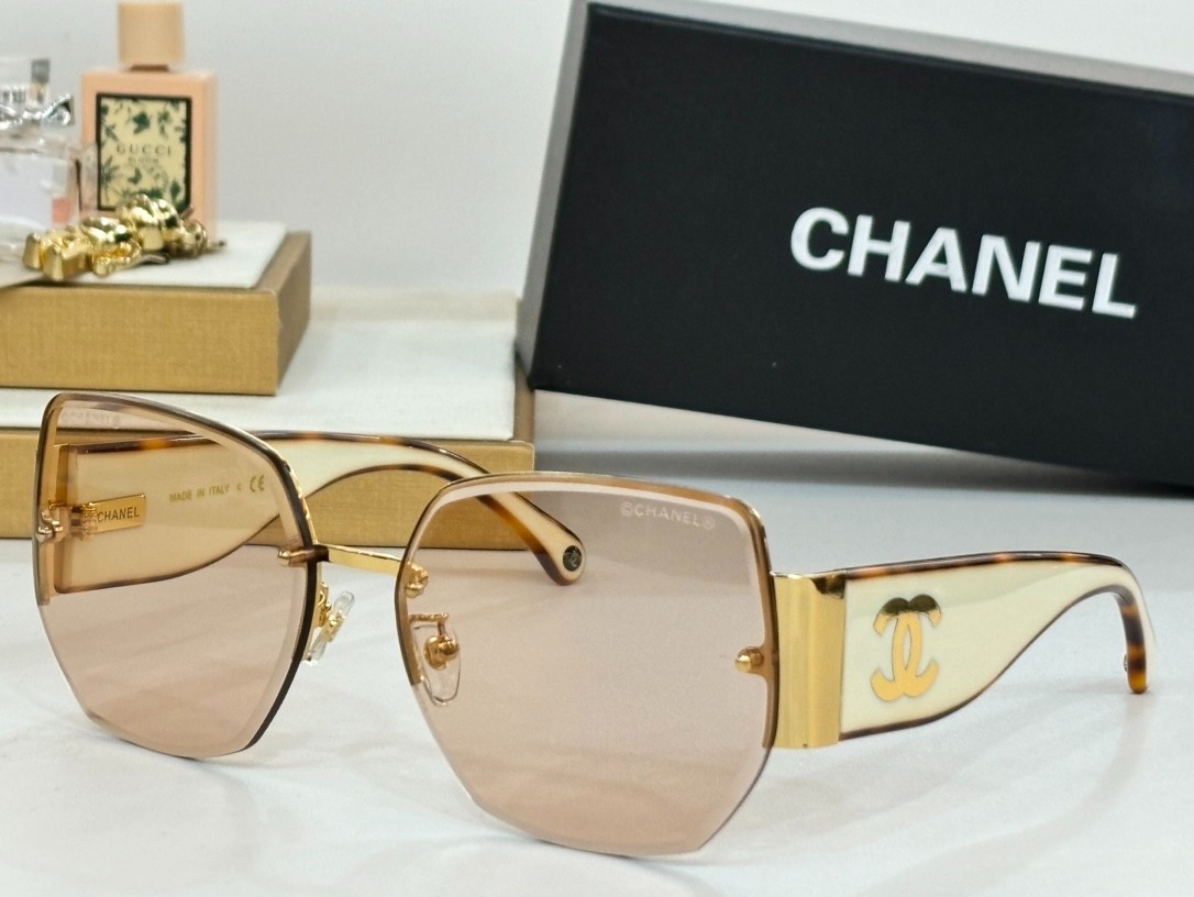 chanel 01 glasses
